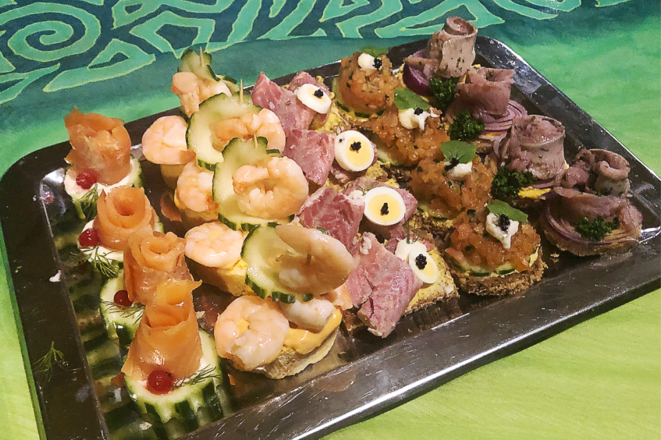 Edle Fisch-Canapés